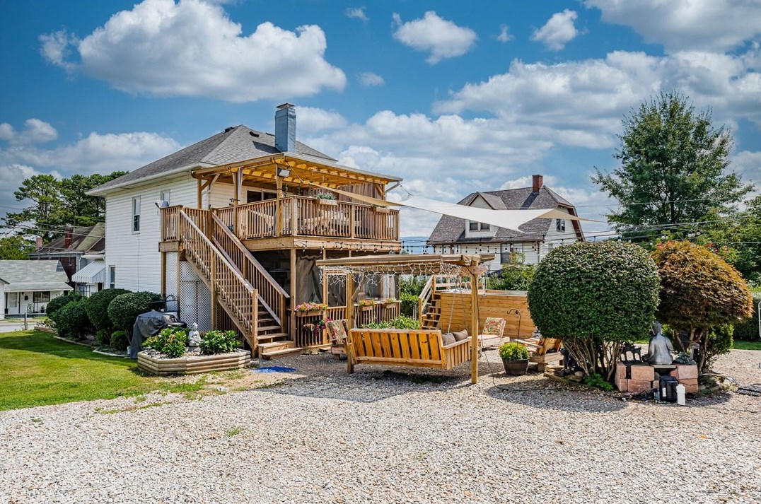 93 Easy St, Oliphant Furnace PA  15401-3168 exterior