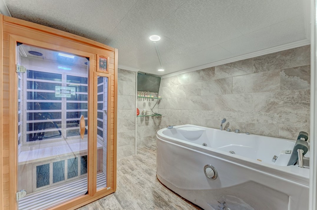 93 Easy St, Oliphant Furnace PA  15401-3168 exterior