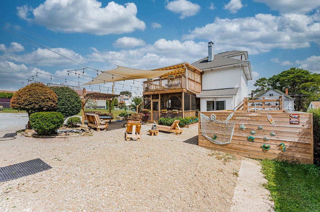 93 Easy St, Oliphant Furnace PA  15401-3168 exterior