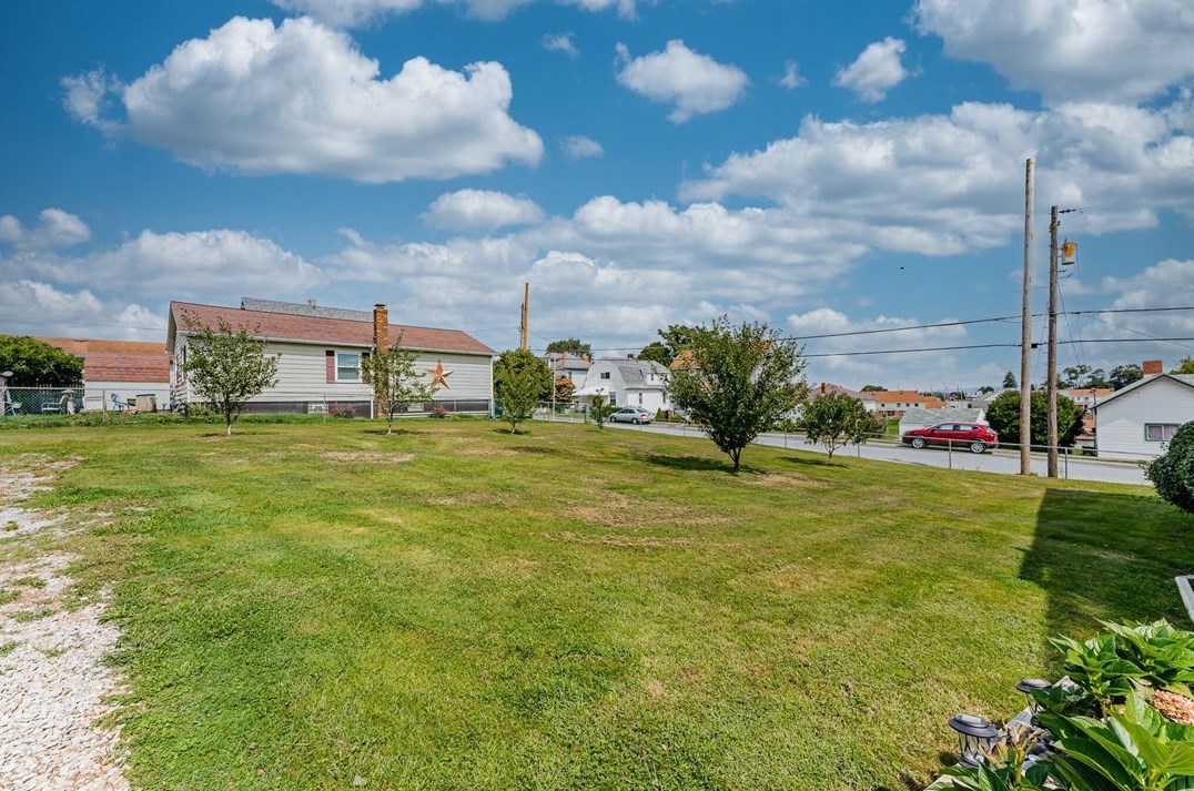 93 Easy St, Oliphant Furnace PA  15401-3168 exterior