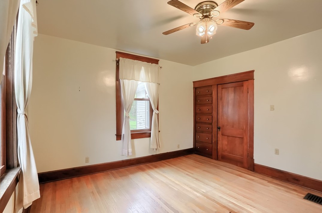 1815 Old Butler Rd, New Castle PA  16101-3130 exterior