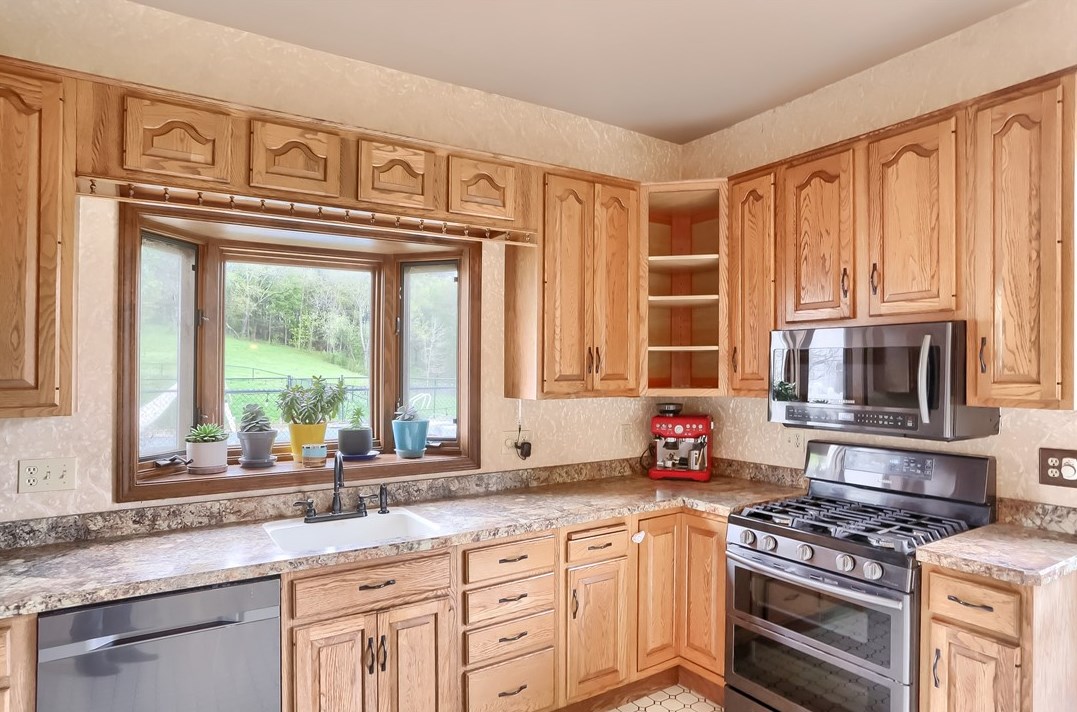 1815 Old Butler Rd, New Castle PA  16101-3130 exterior