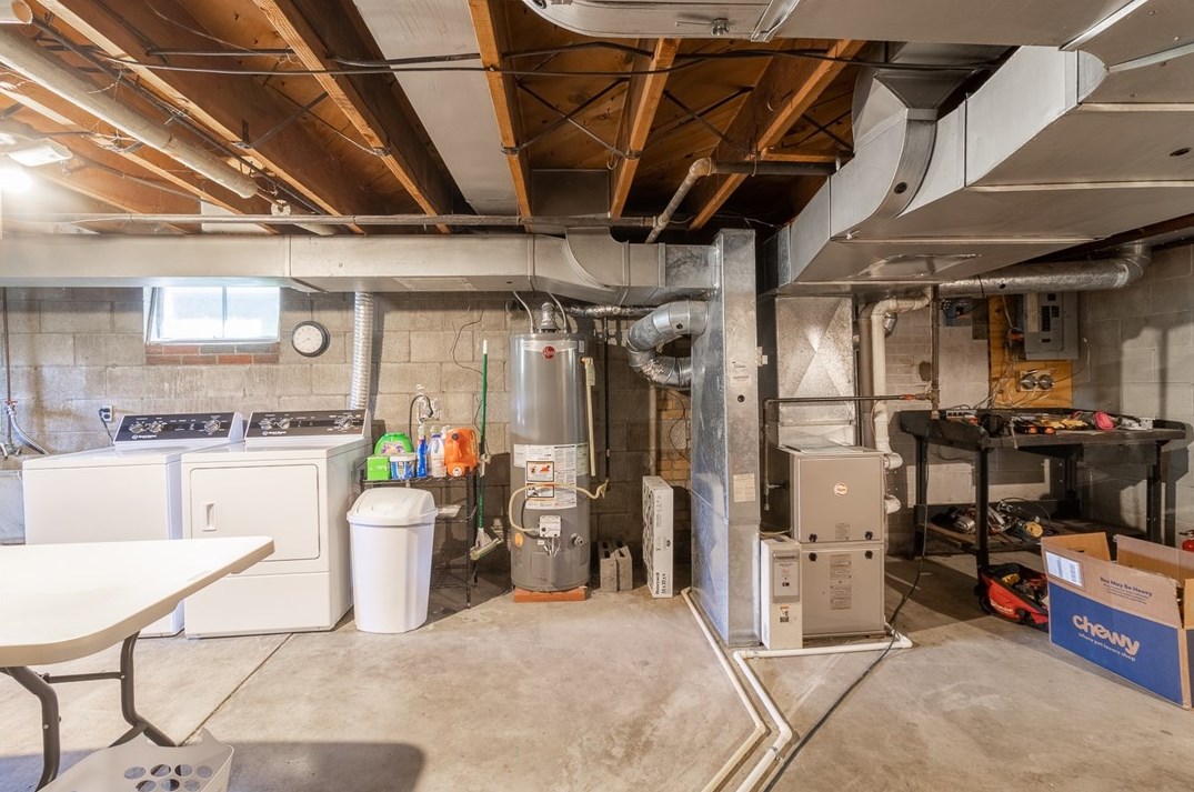 3328 4th Ave, Beaver Falls PA  15010-3504 exterior