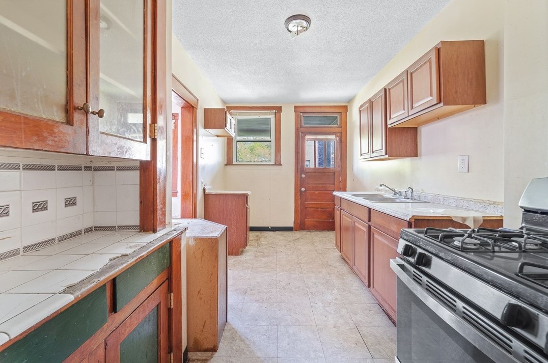 413 Howard St, East Pgh PA  15112-1022 exterior