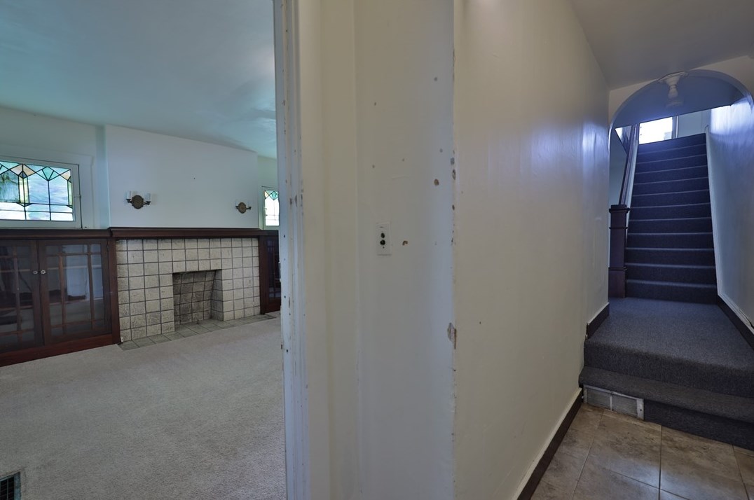 3412 Iowa St, Pittsburgh, PA 15219