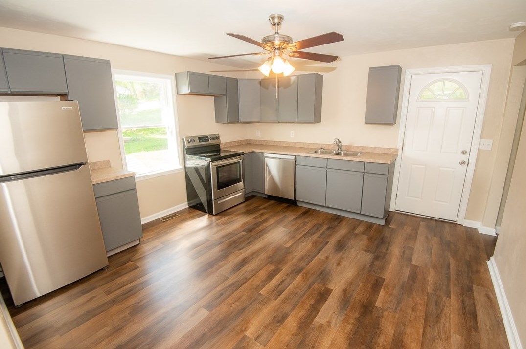 319 Poplar St, Tarentum PA  15084-2312 exterior