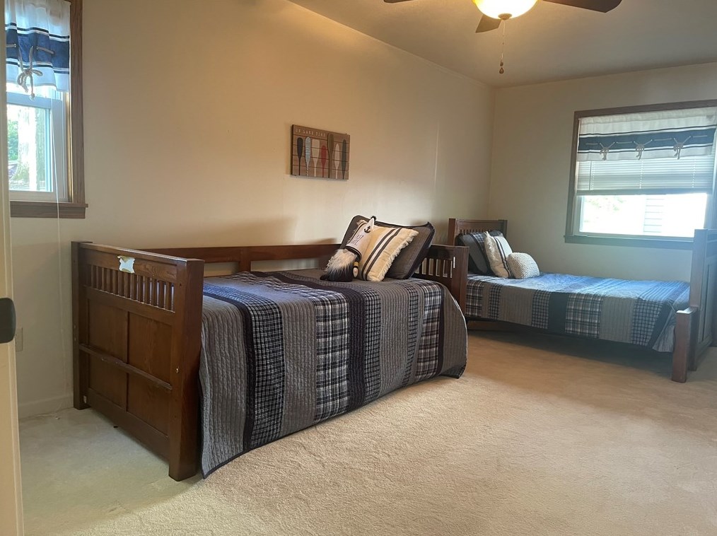 692 Latonka Dr, Mercer PA  16137-9735 exterior