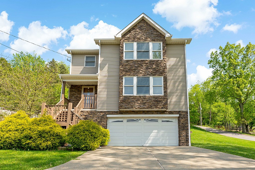 66 Wilson Ave, Cecil, PA 15321 MLS 1605932 Coldwell Banker