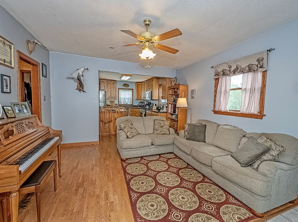 334 South St, Evans City PA  16033-1121 exterior