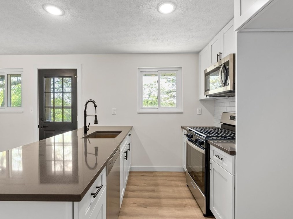 519 Larix Rd, Monroeville PA  15146-1609 exterior