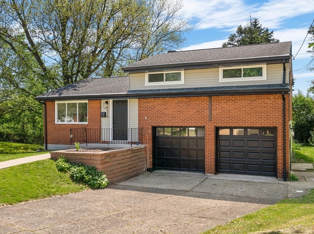 519 Larix Rd, Monroeville PA  15146-1609 exterior
