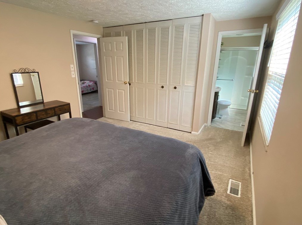 123 Penn Lear Dr, Monroeville PA  15146-4733 exterior