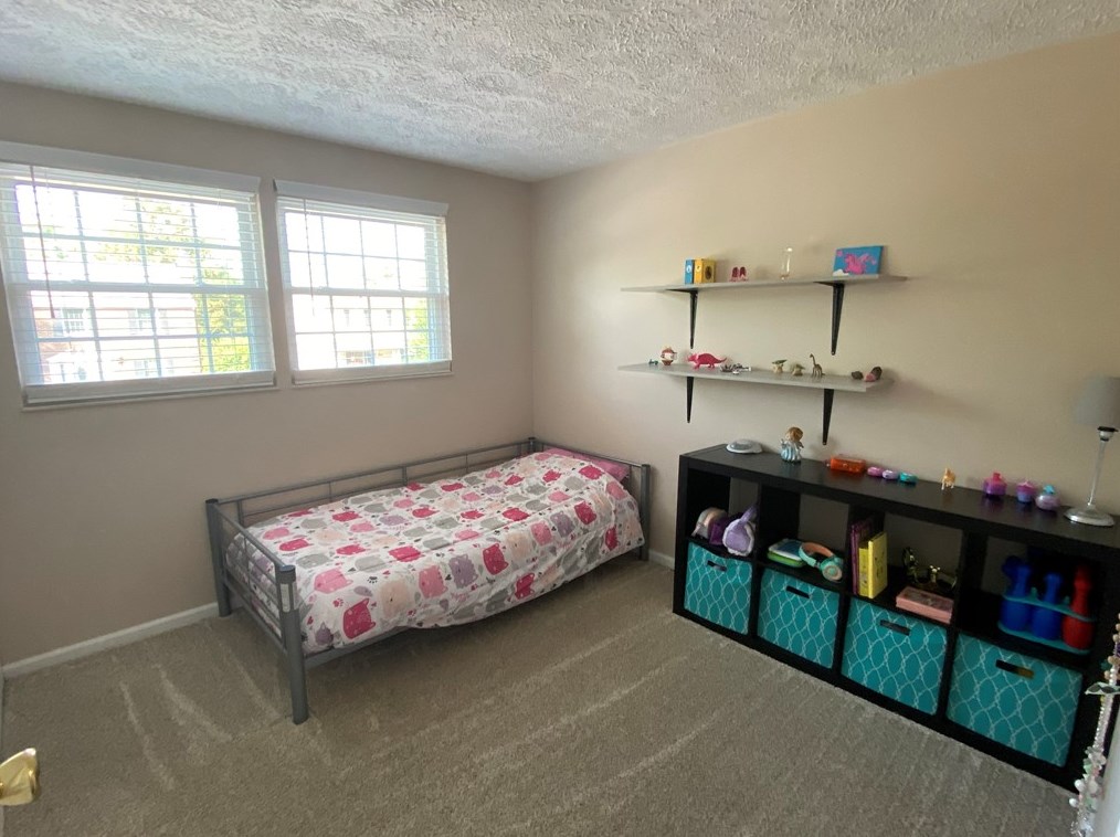 123 Penn Lear Dr, Monroeville PA  15146-4733 exterior