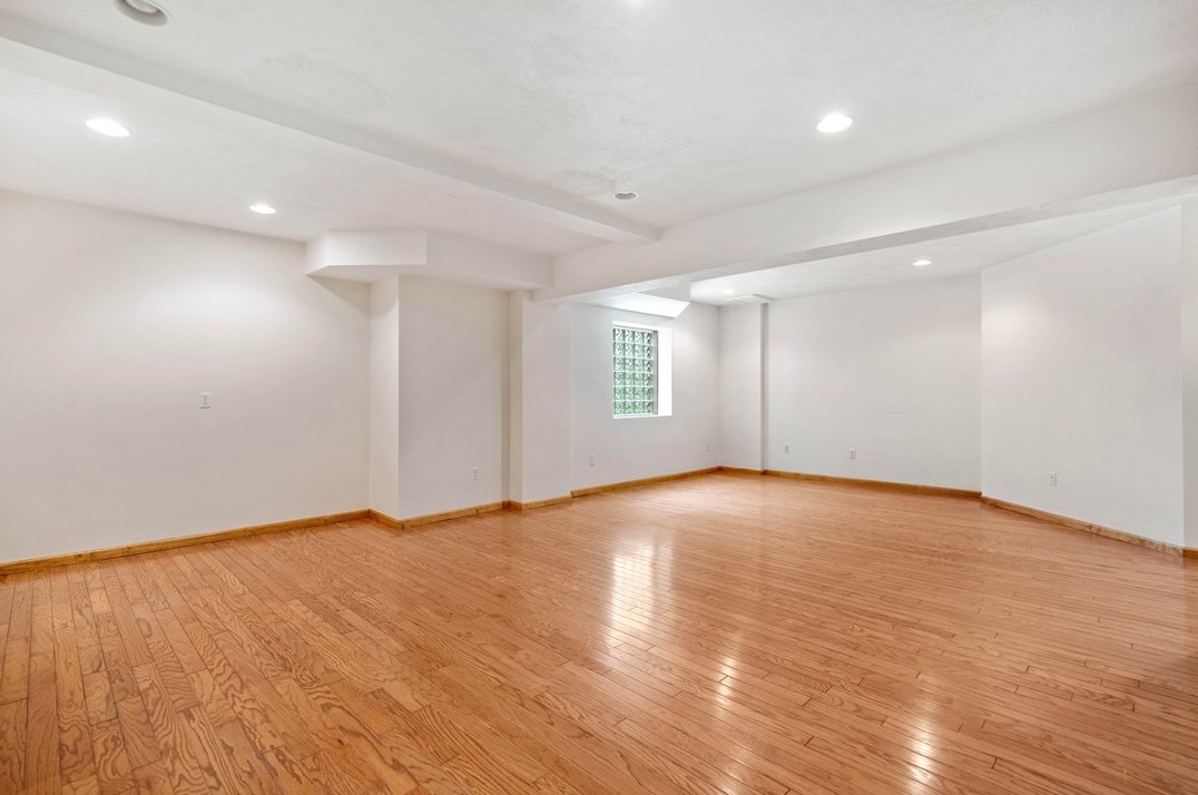 1009 Hunt Club Ct, Export PA  15632-9267 exterior