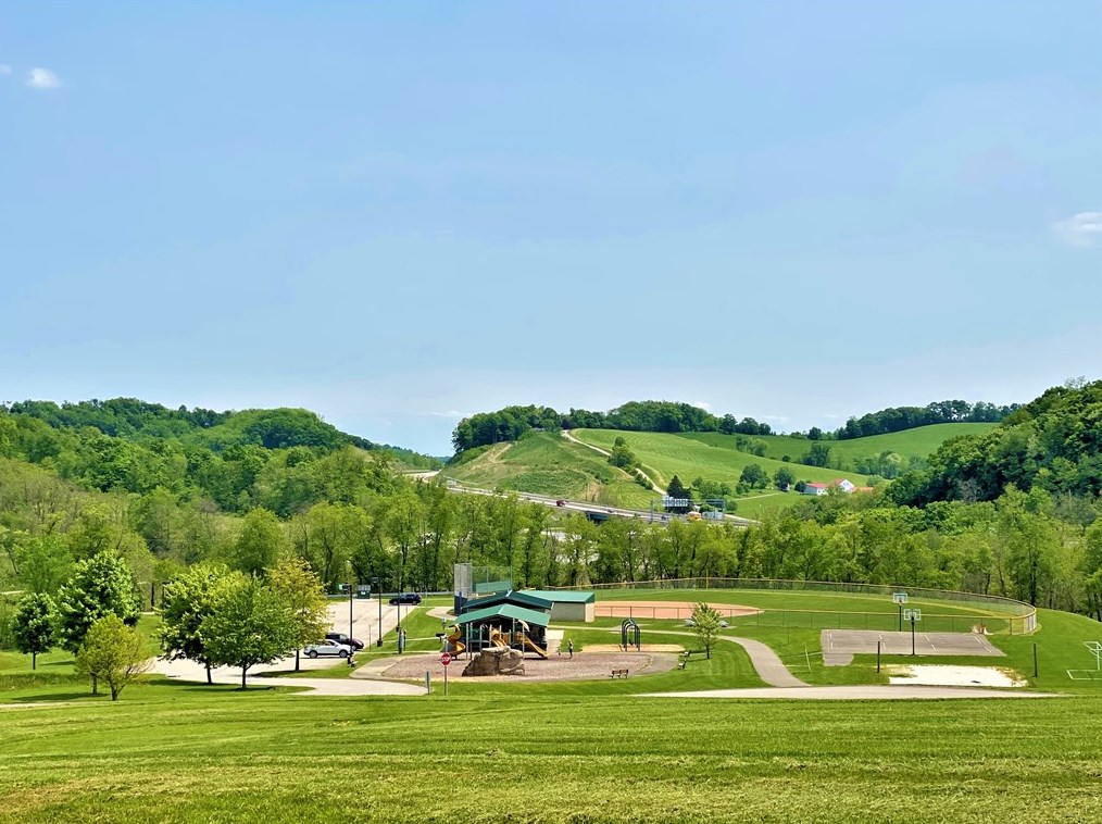 820 Beau St, Washington PA  15301-2906 exterior