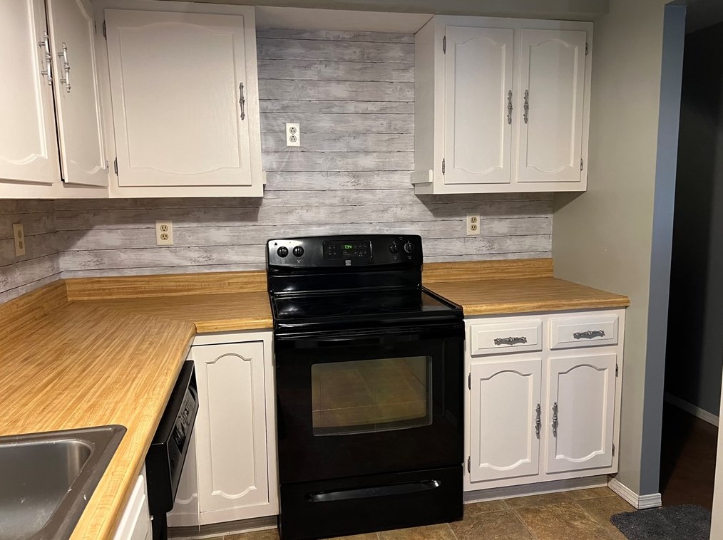 1110 Davis Rd, Butler PA  16001-9775 exterior