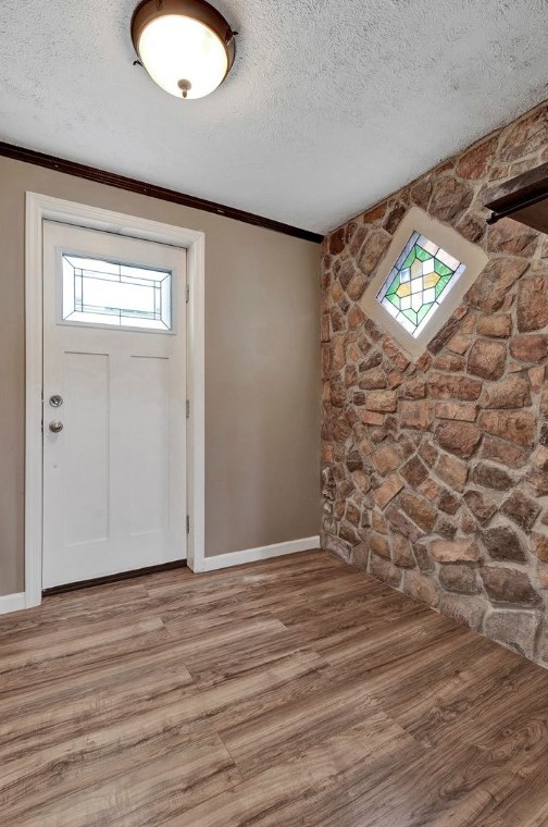 637 Line Ave, Ellwood City PA  16117-1124 exterior