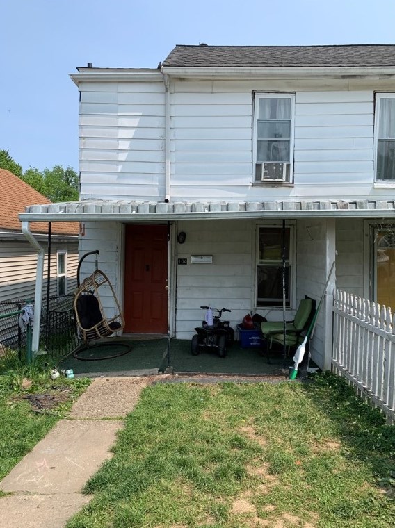 102 Linn Ave, Washington PA  15301-3432 exterior