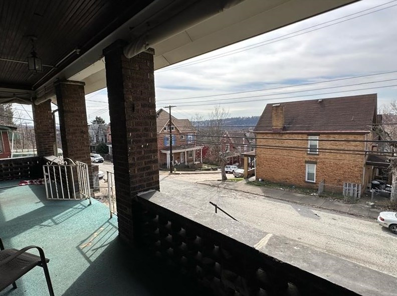 247 Lobinger Ave, Rankin PA  15104-2122 exterior