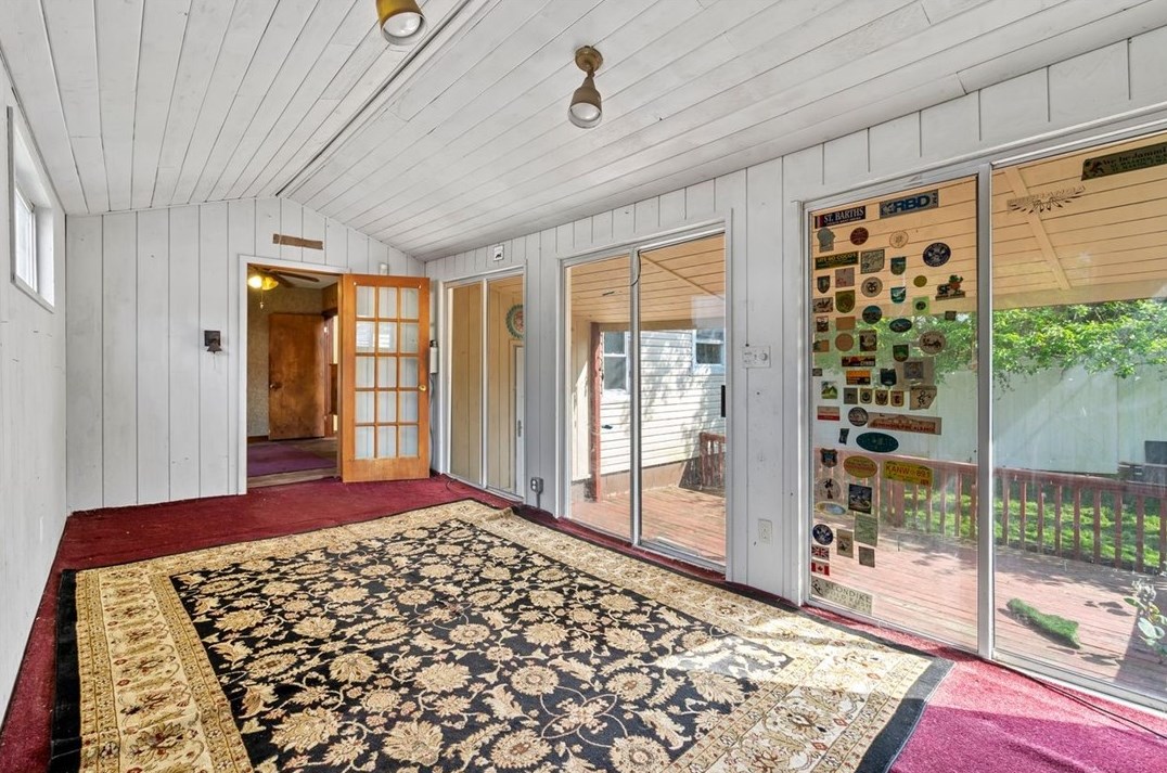 112 Arlington Ave, North Versailles PA 15137-1908 exterior