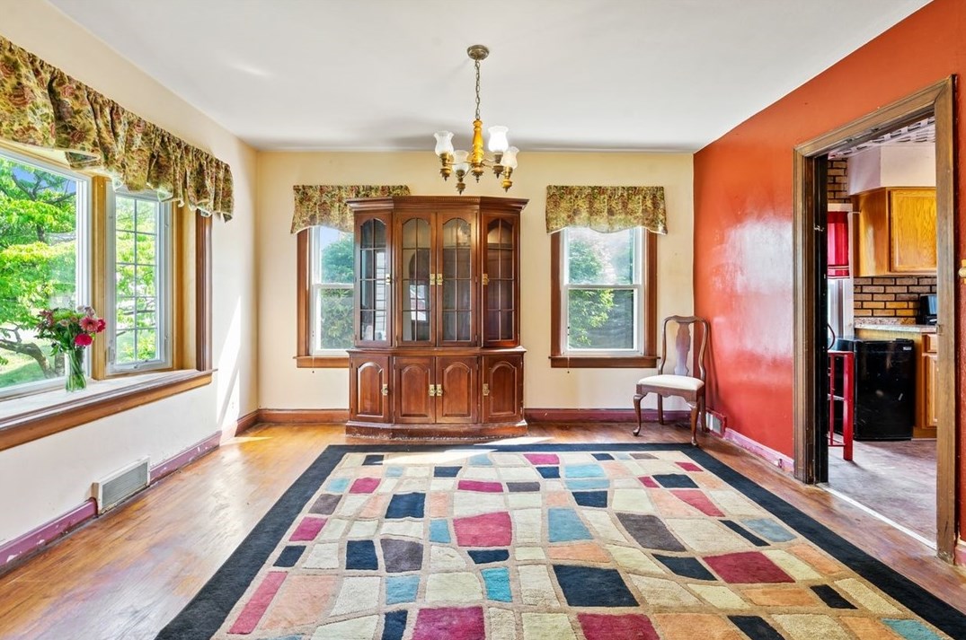 112 Arlington Ave, North Versailles PA 15137-1908 exterior