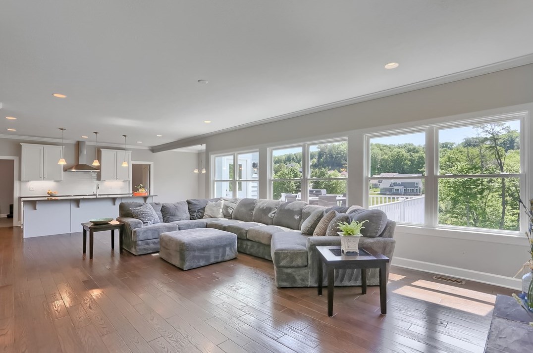 237 Tamarack Dr, Seven Fields PA  16046 exterior