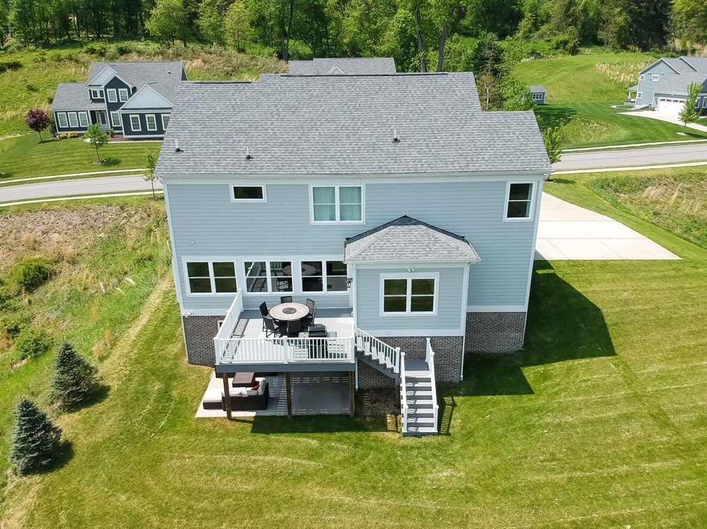 237 Tamarack Dr, Seven Fields PA  16046 exterior