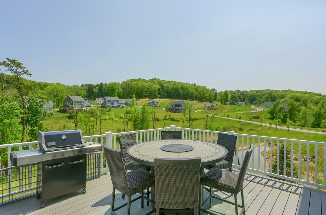 237 Tamarack Dr, Seven Fields PA  16046 exterior