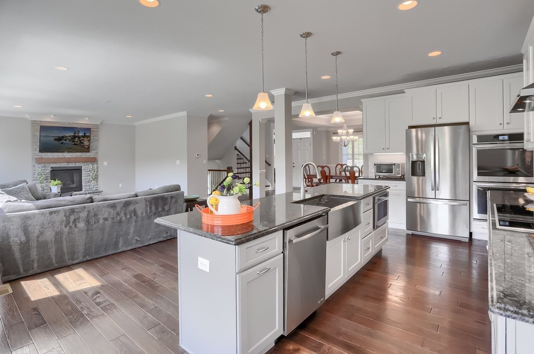 237 Tamarack Dr, Seven Fields PA  16046 exterior