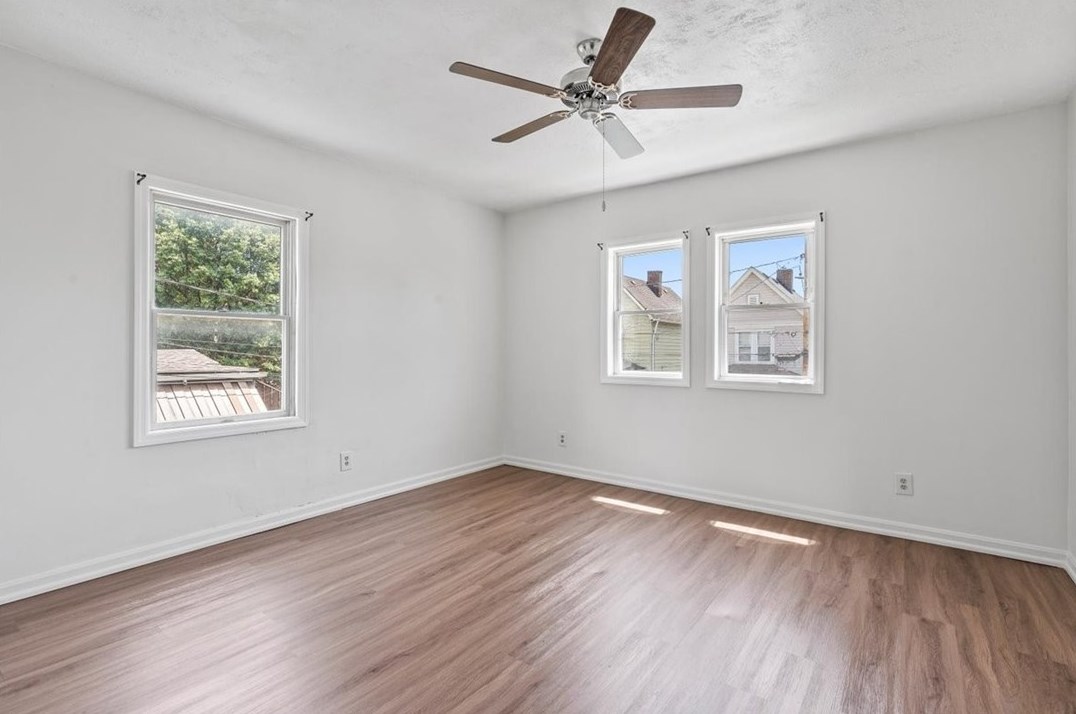 626 7 St, Monroeville PA 15140-1210 exterior