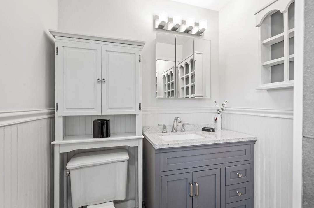 626 7 St, Monroeville PA 15140-1210 exterior