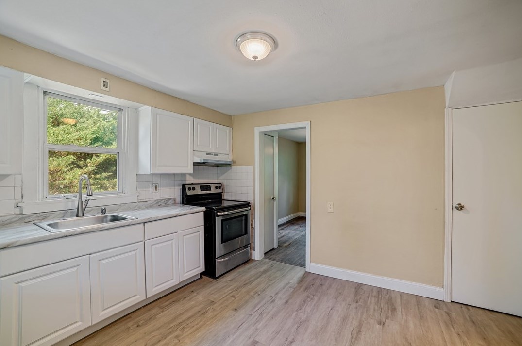 513 Kentucky Ave, Monroeville PA 15146-3930 exterior