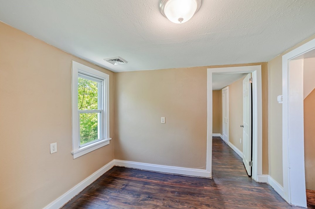 513 Kentucky Ave, Monroeville PA 15146-3930 exterior