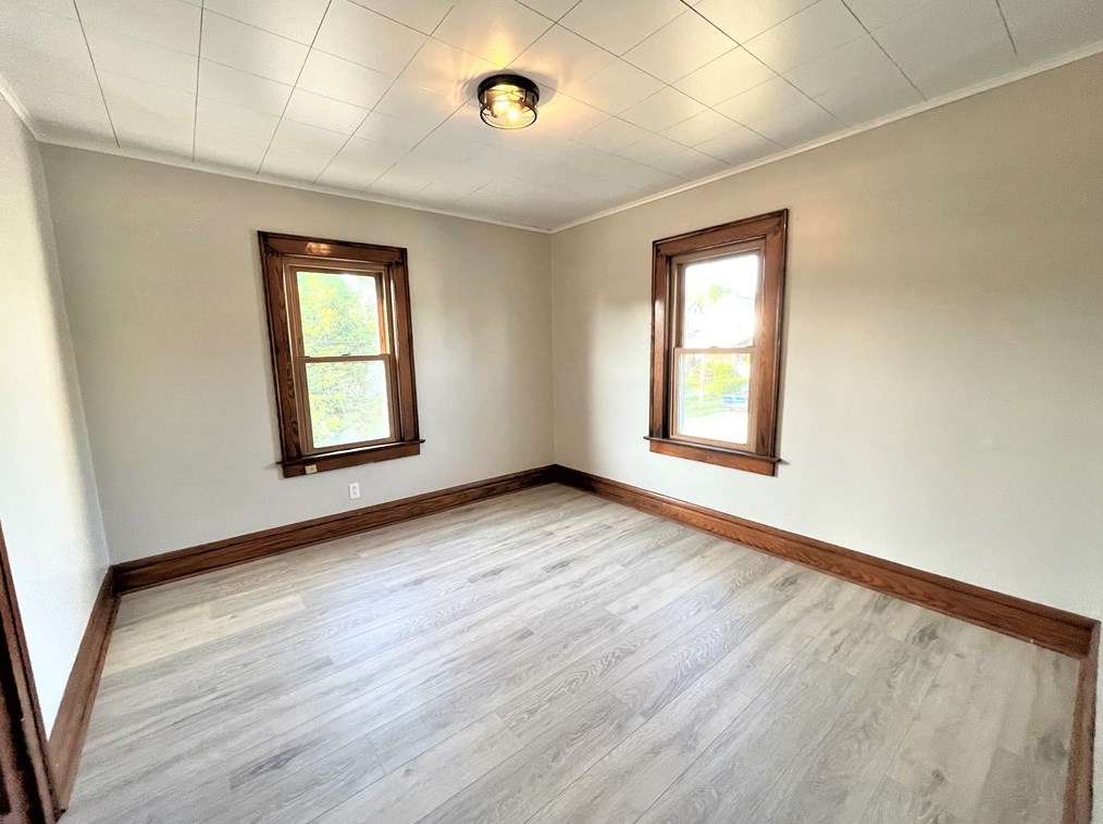 720 Mercer St, New Castle PA  16101-2333 exterior