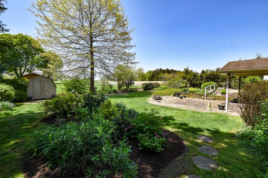 260 Fisher Rd, Saxonburg PA exterior