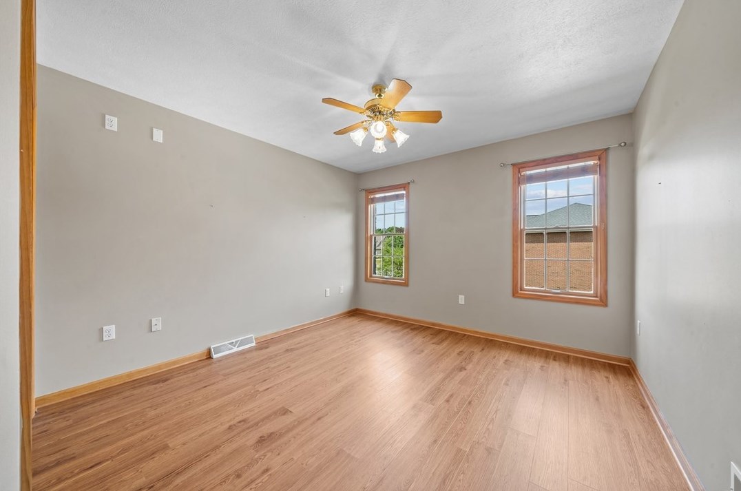 1032 Lexington Dr, Export PA  exterior