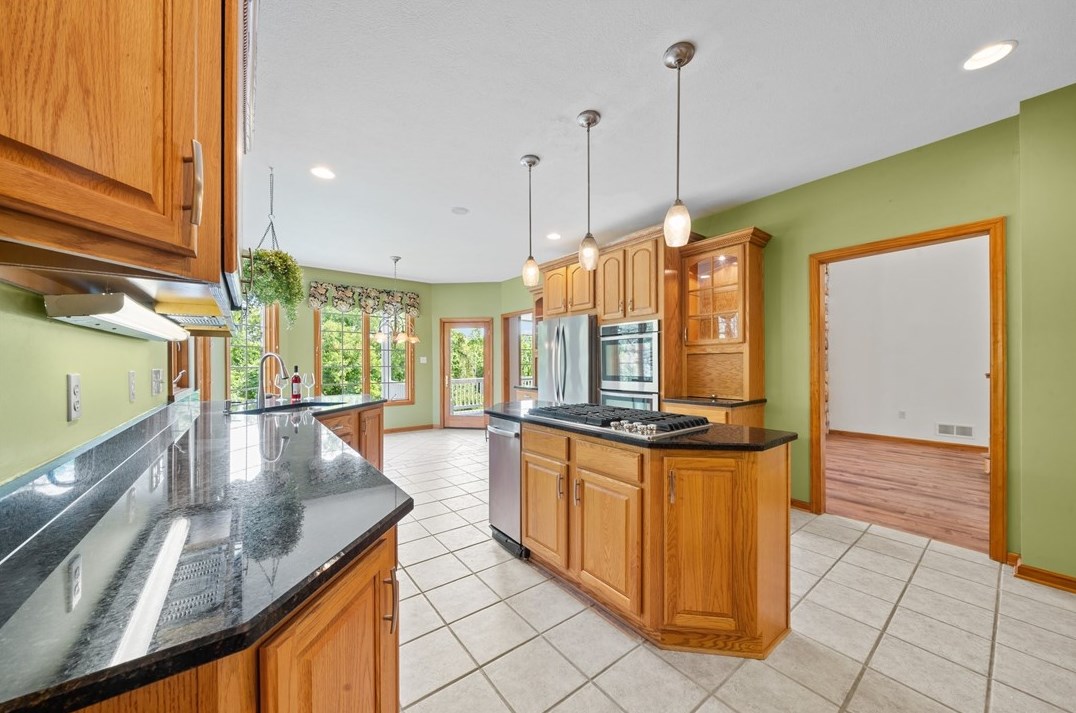 1032 Lexington Dr, Export PA  exterior