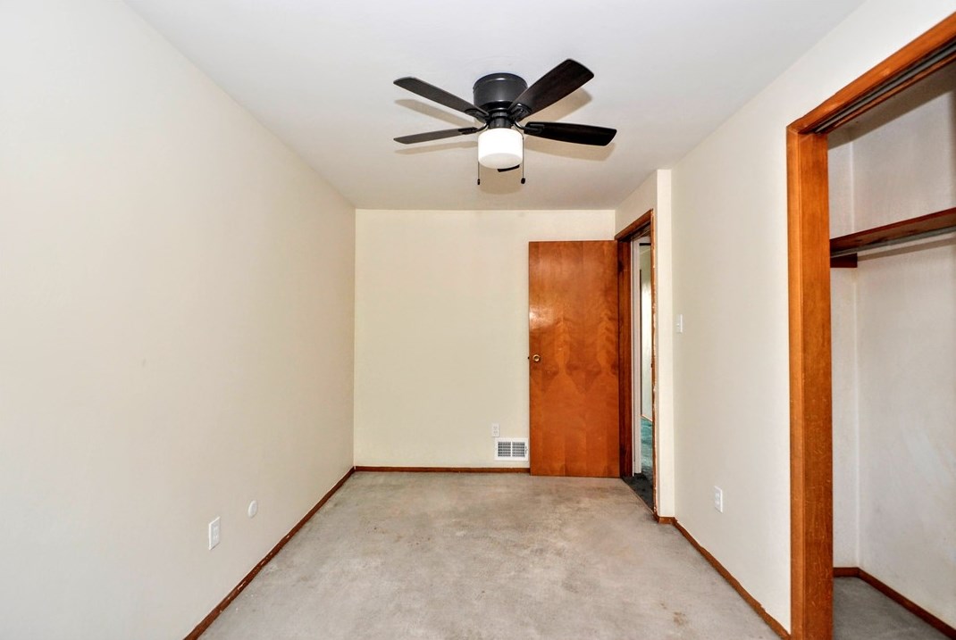 1957 Bernice Dr, North Huntingdon PA 15642-1789 exterior