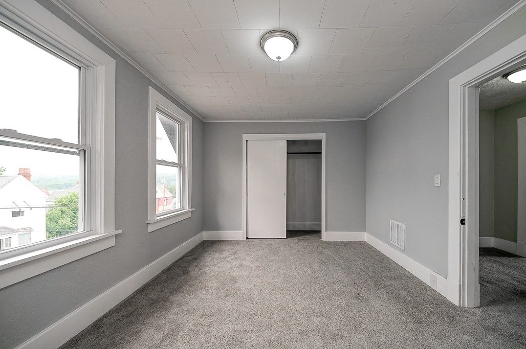 221 2nd St, Washington PA 15301-4234 exterior