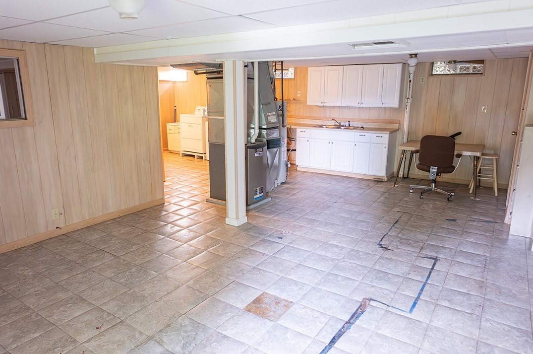 3711 6th Ave, Beaver Falls PA  15010-1918 exterior