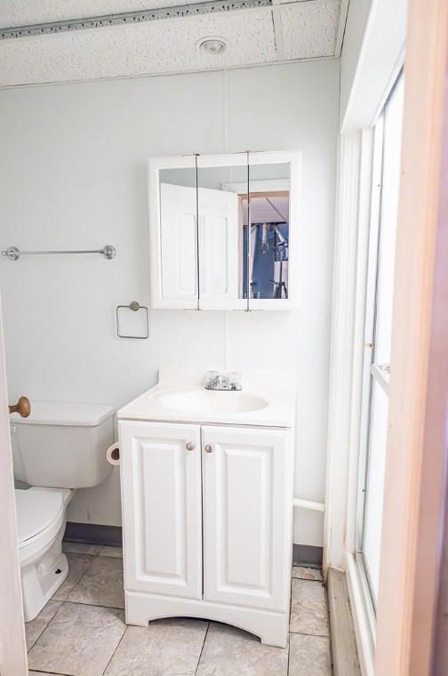 3711 6th Ave, Beaver Falls PA  15010-1918 exterior