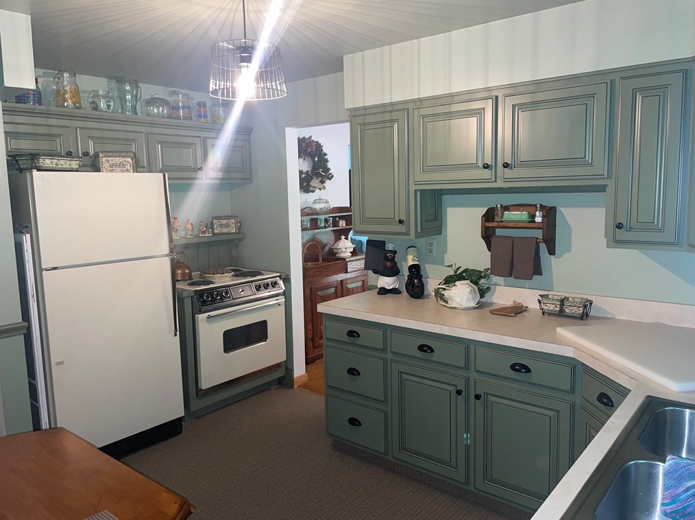 11398 State Route 85, Kittanning PA  16201-6130 exterior