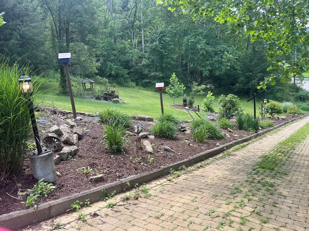 11398 State Route 85, Kittanning PA  16201-6130 exterior