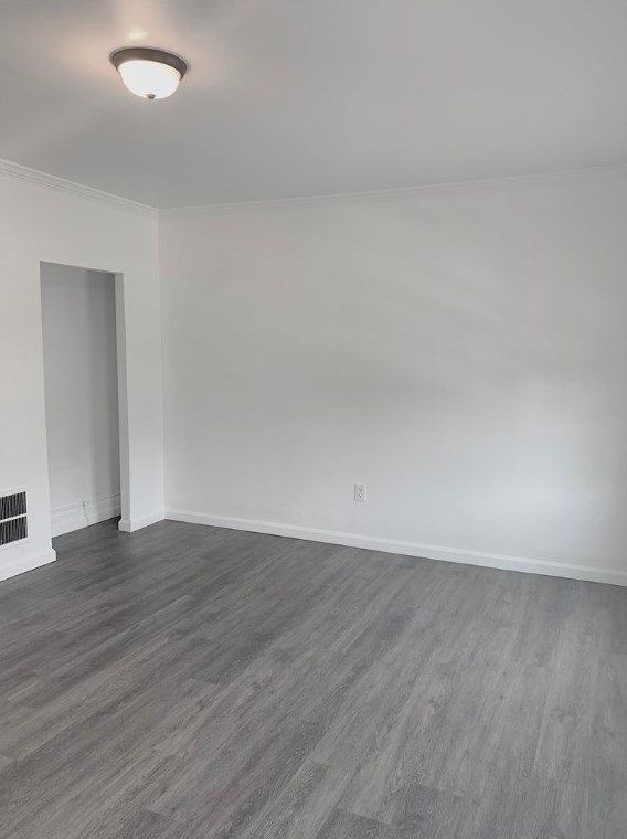 1321 4th Ave, Beaver Falls PA  15010-4247 exterior