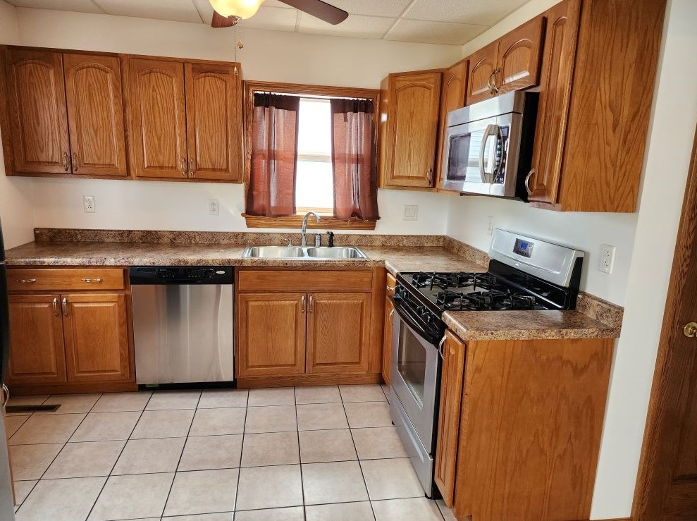 411 Elm St, Indiana PA  15701-3132 exterior