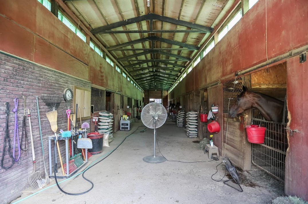 553 Old Hickory Rdg Rd, Washington PA 15301-8618 exterior