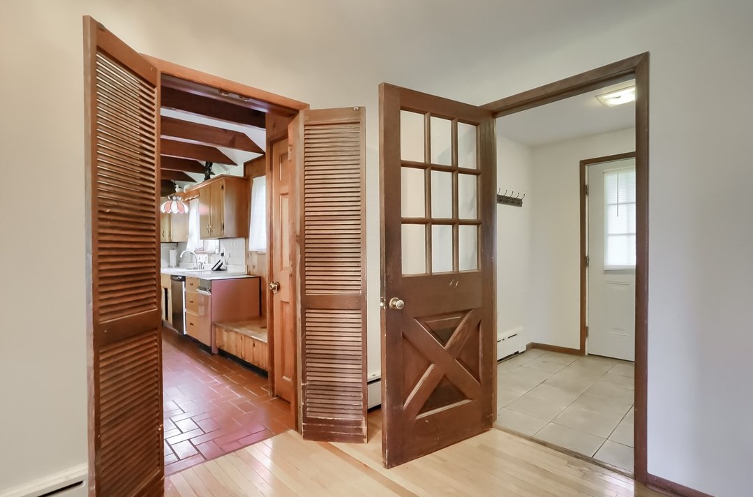 553 Old Hickory Rdg Rd, Washington PA 15301-8618 exterior