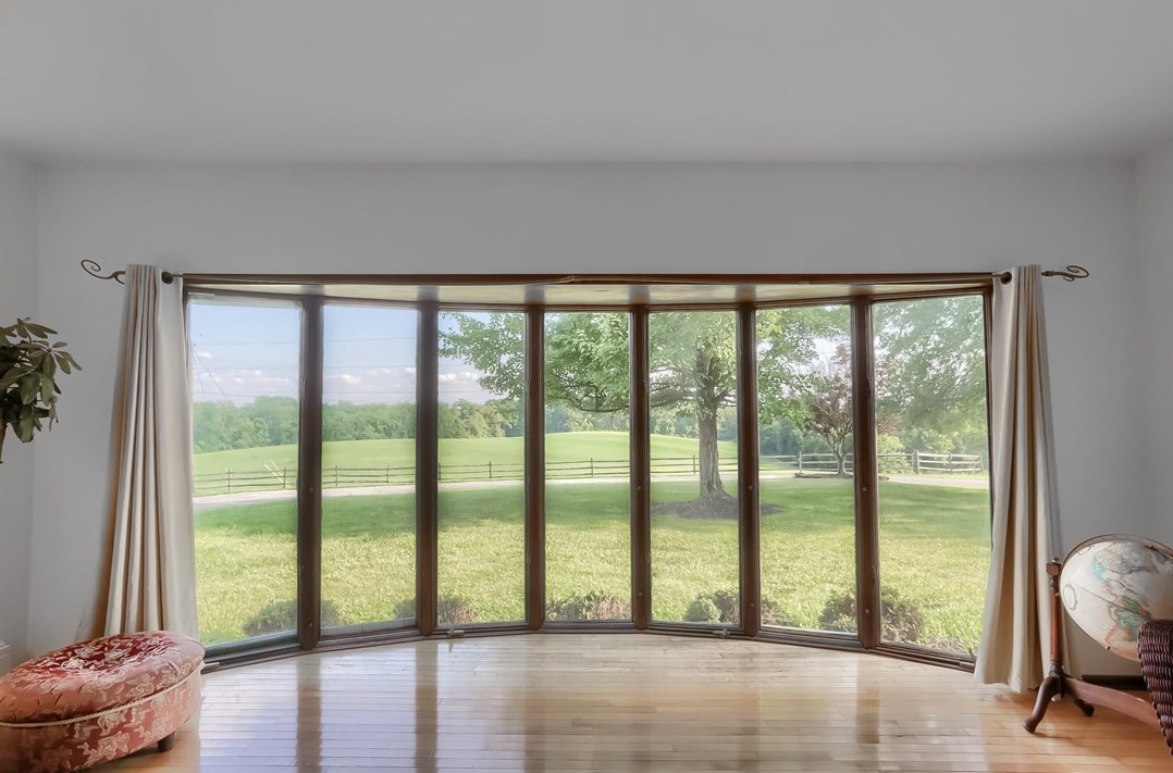 553 Old Hickory Rdg Rd, Washington PA 15301-8618 exterior