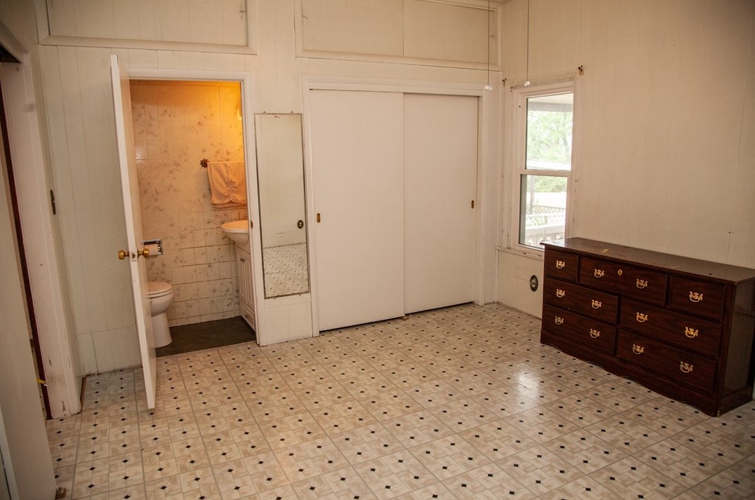 590 Broad St, Washington PA 15301-7015 exterior