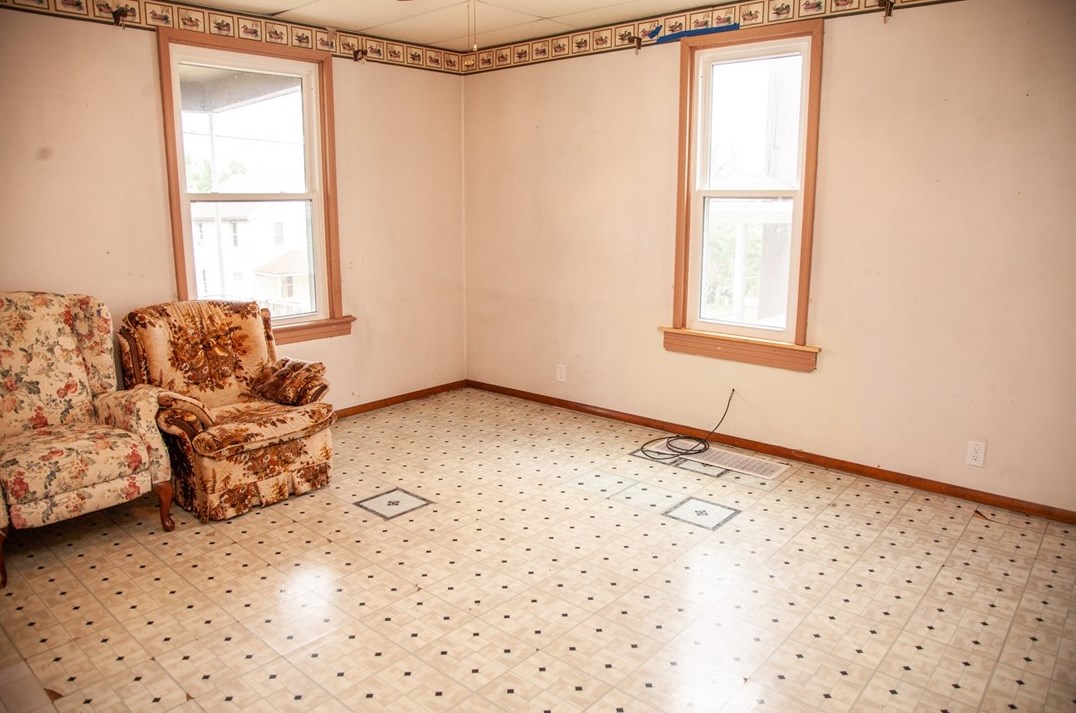 590 Broad St, Washington PA 15301-7015 exterior